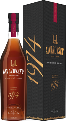 Бренди Айвазовский Лимитированная Коллекция 1974 в п/у 40% 0,7 л фото
