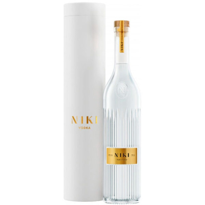 Водка Ники Пьюр 40% 0,7 л в тубе фото