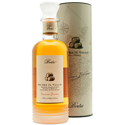 Граппа Берта Ольтре иль Валло 43% 0,7 л в тубе фото