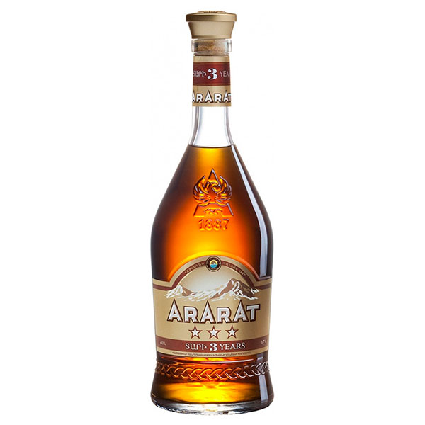 Коньяк Арарат 3 года 40% 0,7 л фото